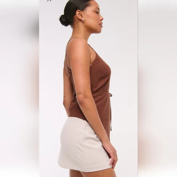 Abercrombie & Fitch Scarlett Curve Love Mini Skirt - Picture 3 of 8